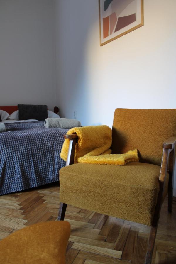 Studio Apartman Hinko Dakovo Ngoại thất bức ảnh