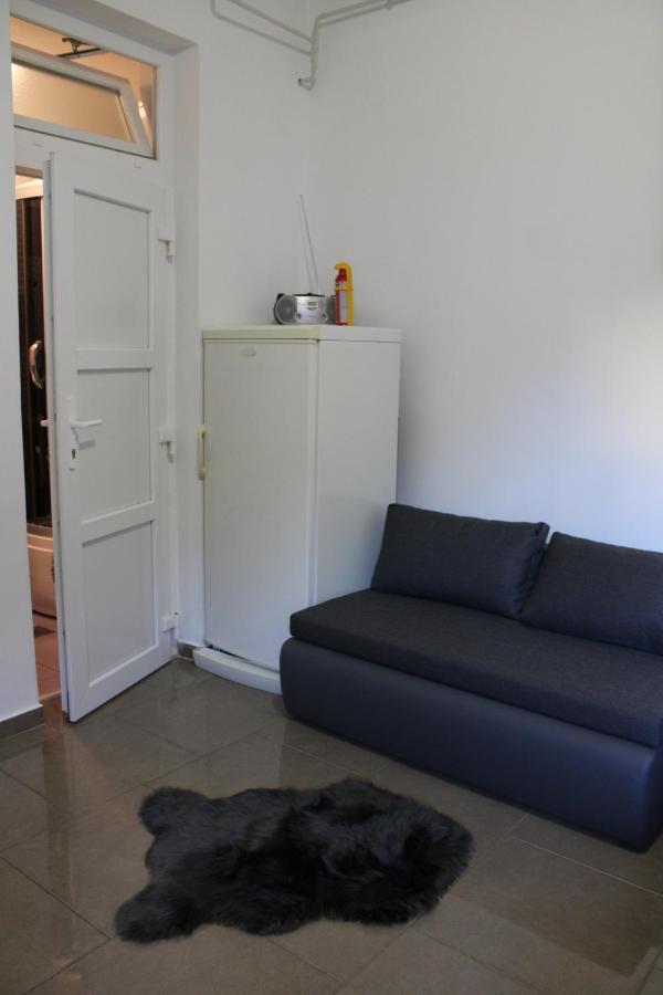 Studio Apartman Hinko Dakovo Ngoại thất bức ảnh